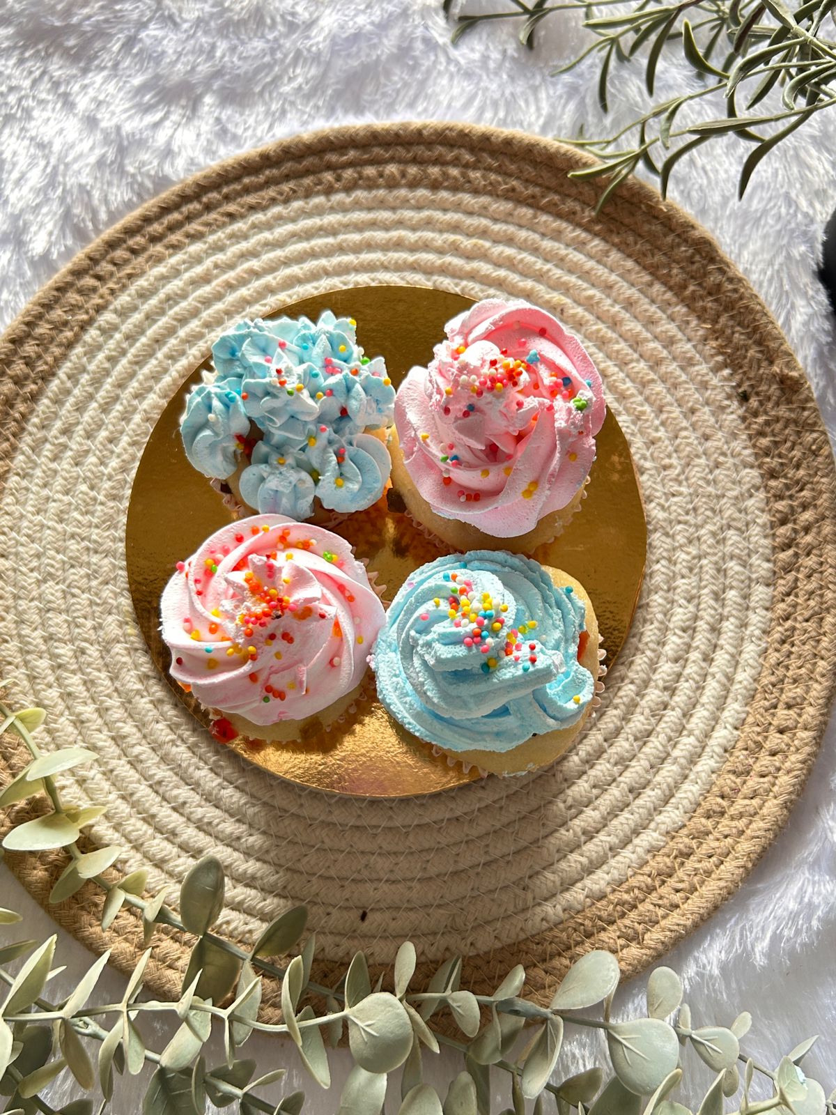 Eggless vinilla cup cakes 