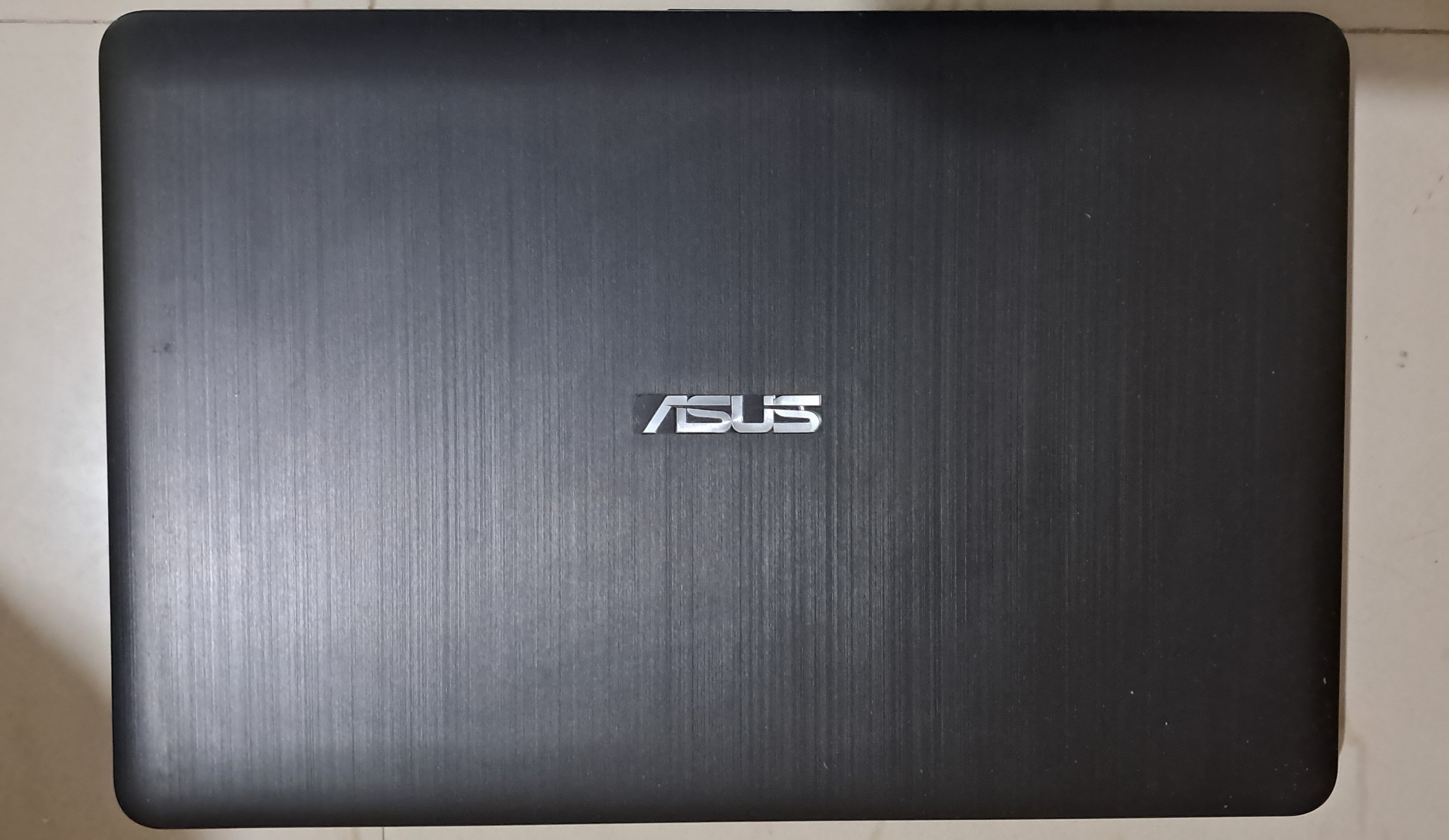 Asus 15.6 inch Laptop