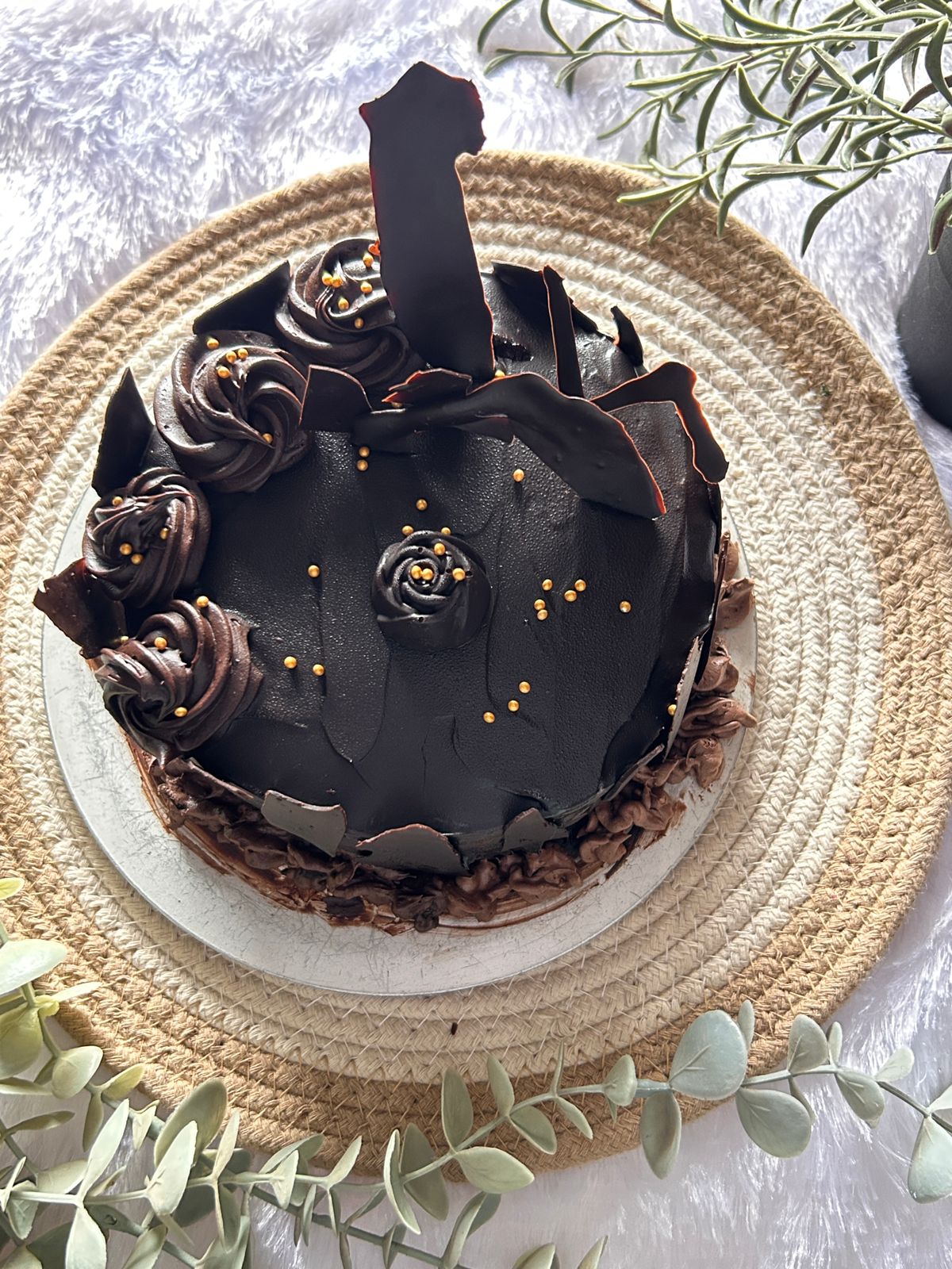  Eggless Chocolate truffle cake 